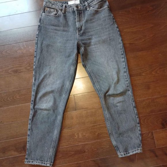 TOPSHOP Women's Jeans, Mom Fit, High Waist, Size W26 to fit L30 - Picture 2 of 9